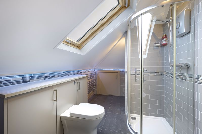 Bathroom - click for photo gallery